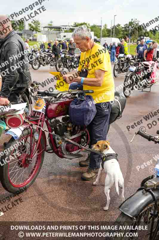 Vintage motorcycle club;eventdigitalimages;no limits trackdays;peter wileman photography;vintage motocycles;vmcc banbury run photographs